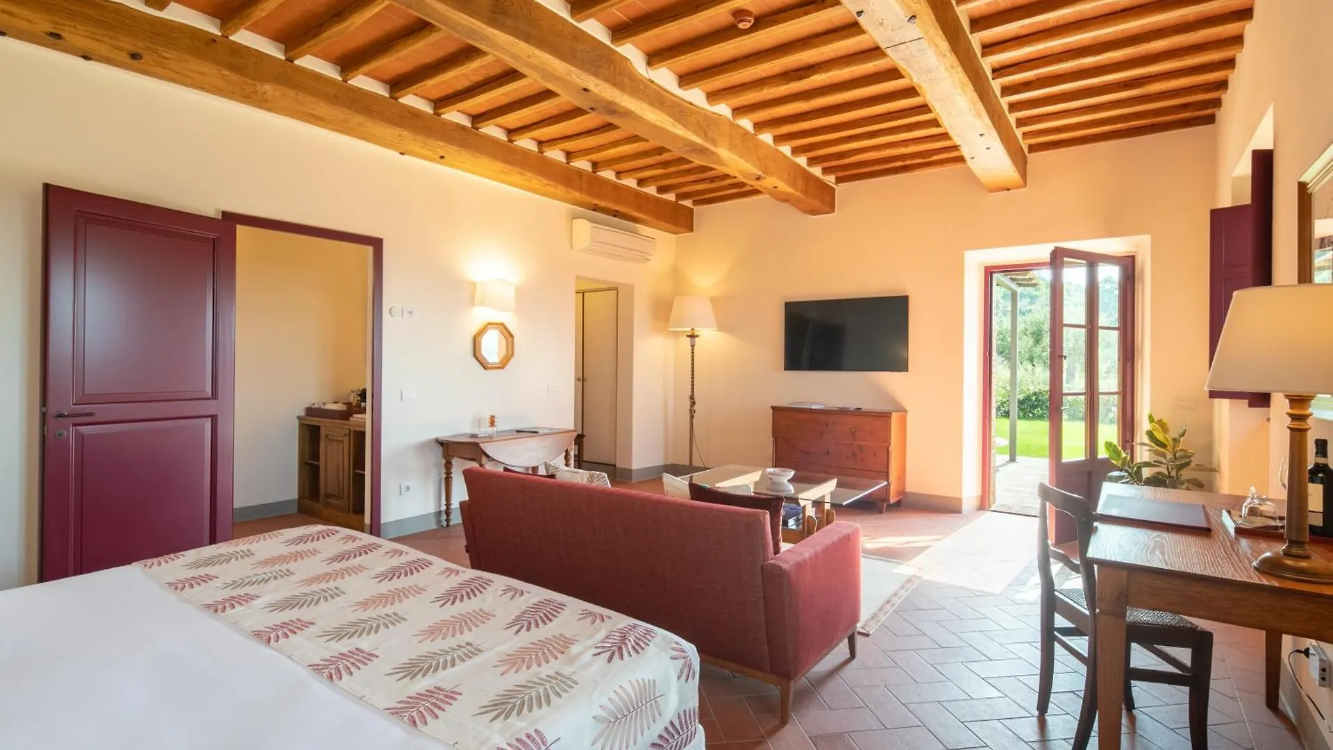 The Club House Hotel Castelnuovo Berardenga 5*,