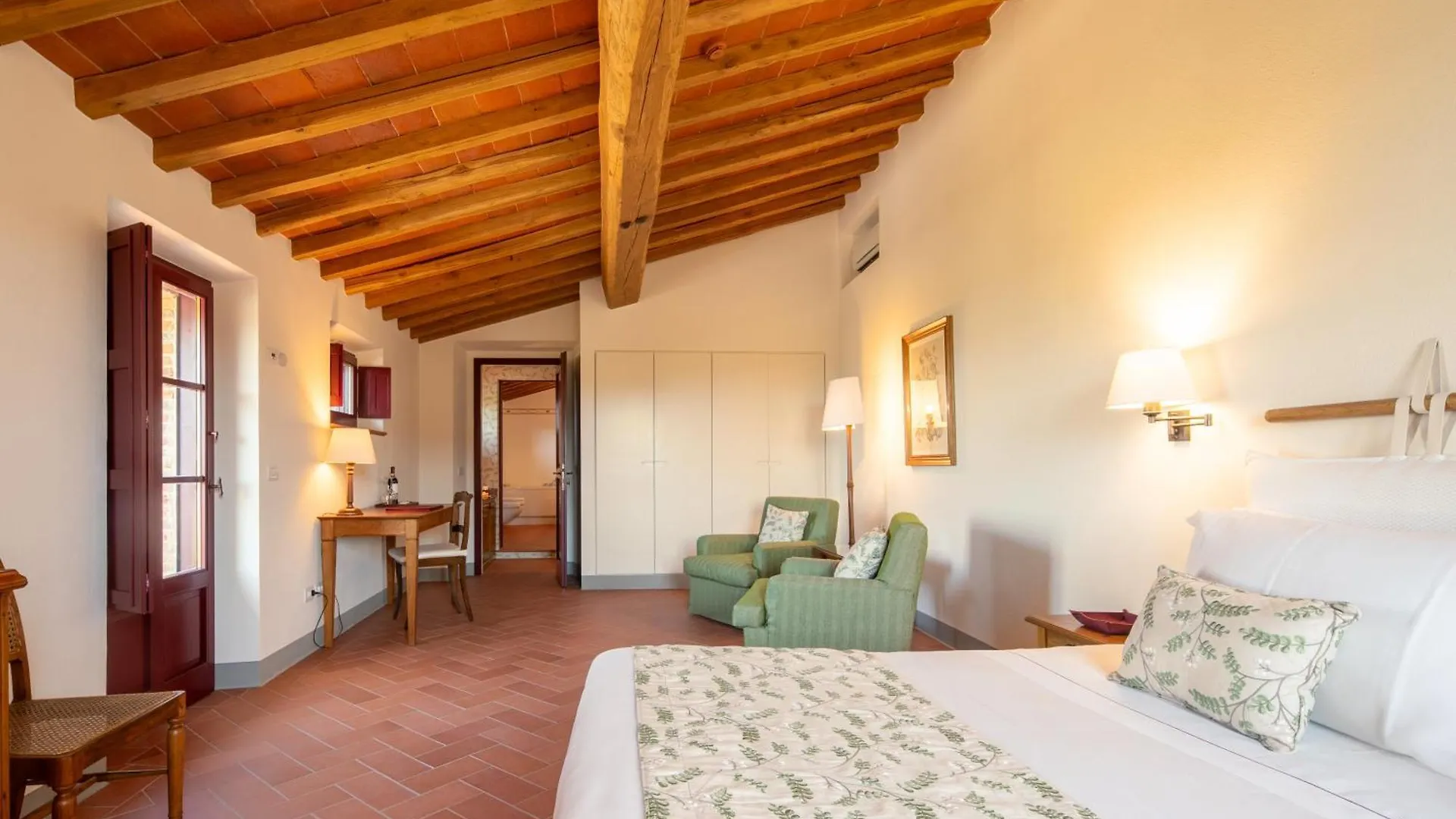 The Club House Hotel Castelnuovo Berardenga 5*,