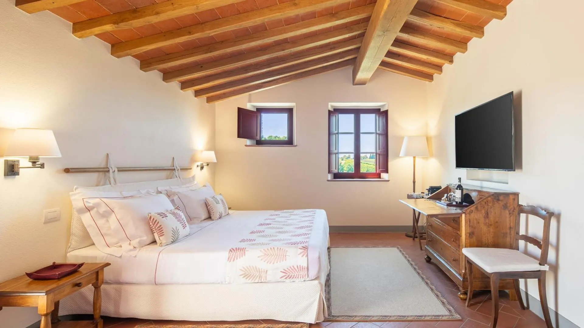 The Club House Hotel Castelnuovo Berardenga 5*,